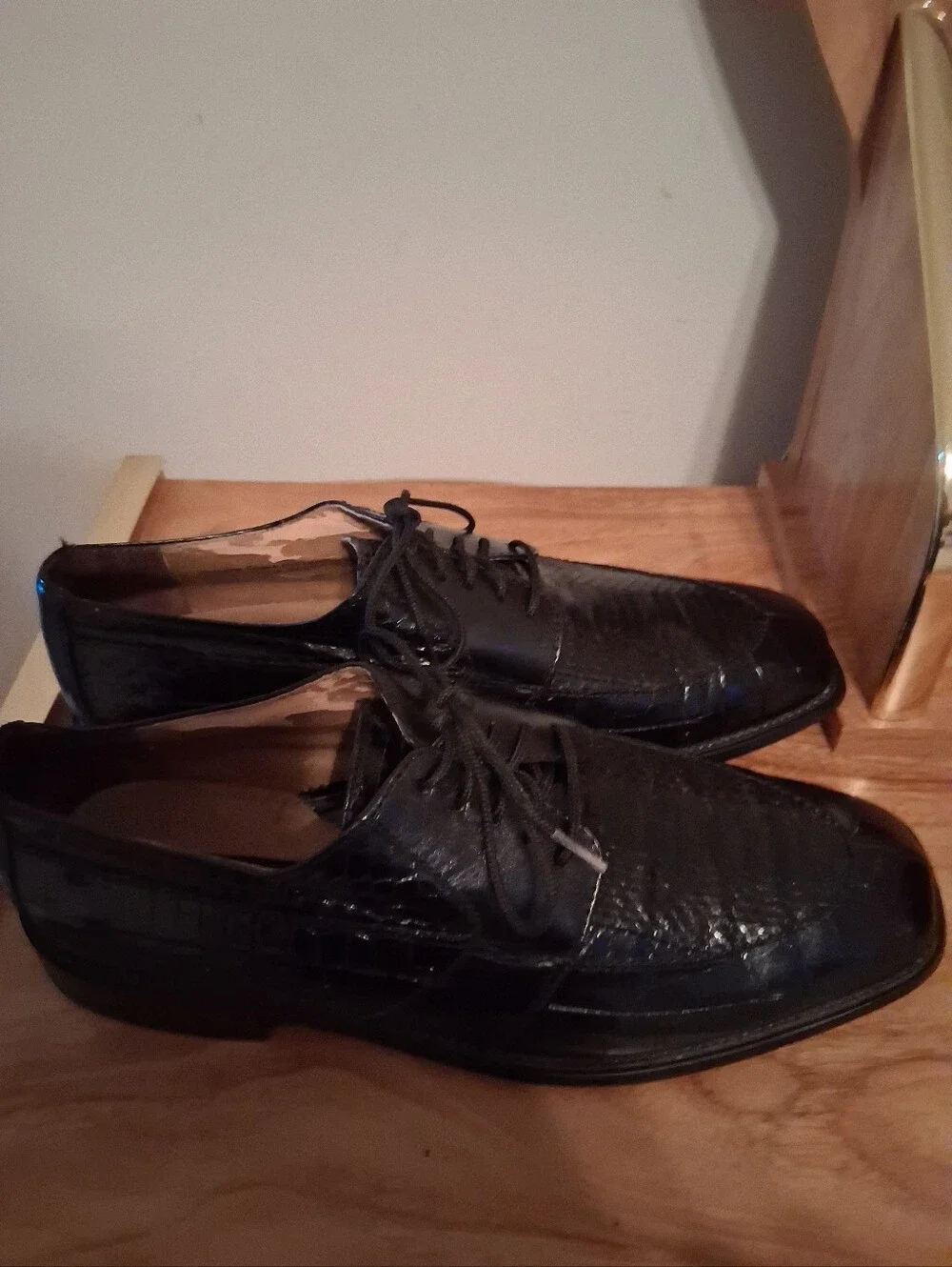 Stacy Adams Black  Leather Wingtip Lace-Up Oxfords